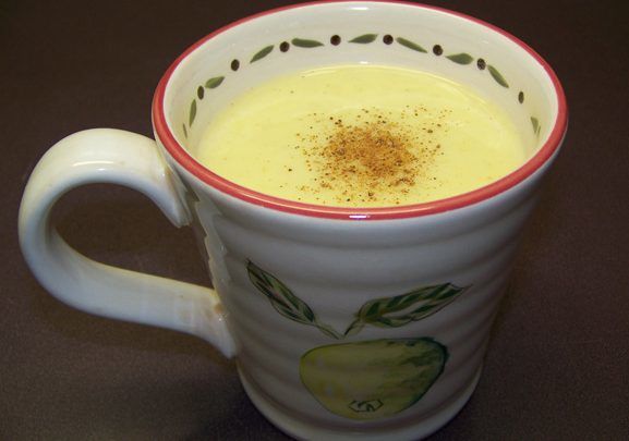 Holiday Recipes: Eggless Eggnog (Vegan Version Included)